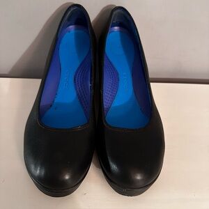 CROCS - Women’s, Wedge Heel, Pumps, Black, Size 9